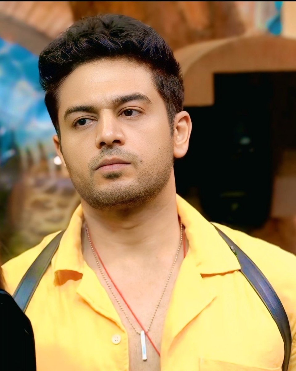 BiggbossKaTadka's tweet photo. Who is the deserving winner?

Like for #GauravKhanna
RT for #FarhanaBhatt

#BiggBoss19 #BiggBoss #BB19 

Like.                         RT. https://t.co/Yl02ua7CX5