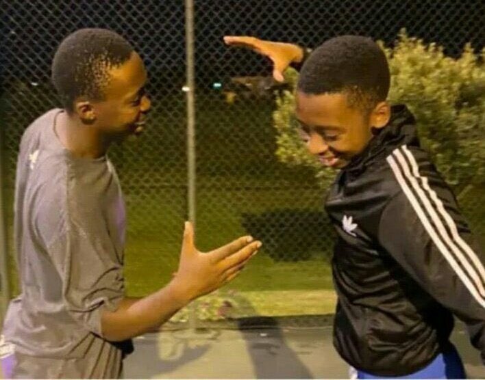 rouvelous's tweet image. "don't trust anyone especially strangers"

me when i meet someone who loves barcelona :