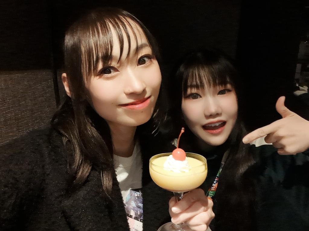 明日は、#純喫茶OZ 
昭和歌謡を歌います🥰
BAR OZも、懐かしい純喫茶のメニューになるよ！
優月ちゃん作のプリンの試作食べた🥹
めっちゃ美味しかった🤗

明日も楽しみ！