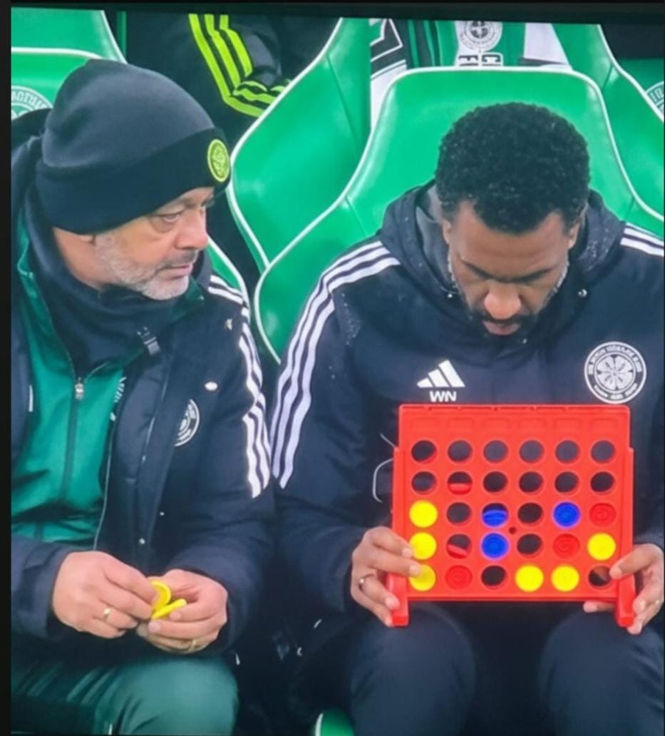 tagsbo's tweet photo. Or connect 4😁 https://t.co/Ru9NE7be46