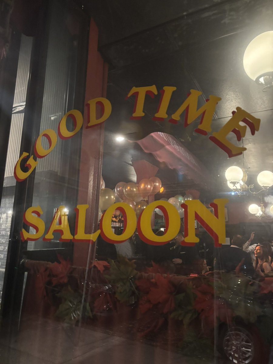 Brandy Bellittera is in her AUTHOR ERA! 🤟🏼✨🦥 tweet media