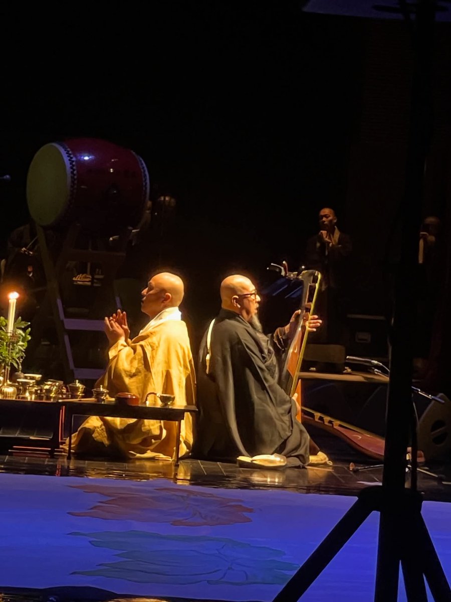 I came across the “H1 Dharma Talk Grand Prix 2025” in Japan, an interesting competition sent by a Buddhist priest friend of mine and honestly, I’m amazed. I didn’t expect to see such a lively, organized, and public platform for spreading the Buddha-Dharma in modern Japan.

Eight