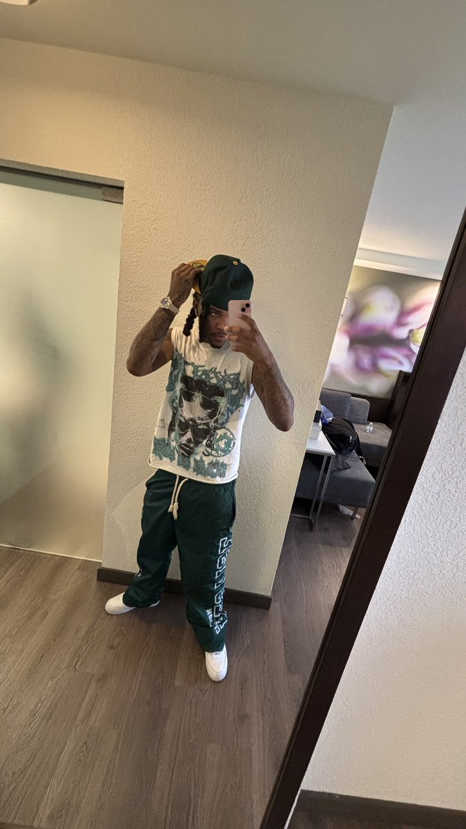 3:22🕊️ (@iiampaulo) on Twitter photo 