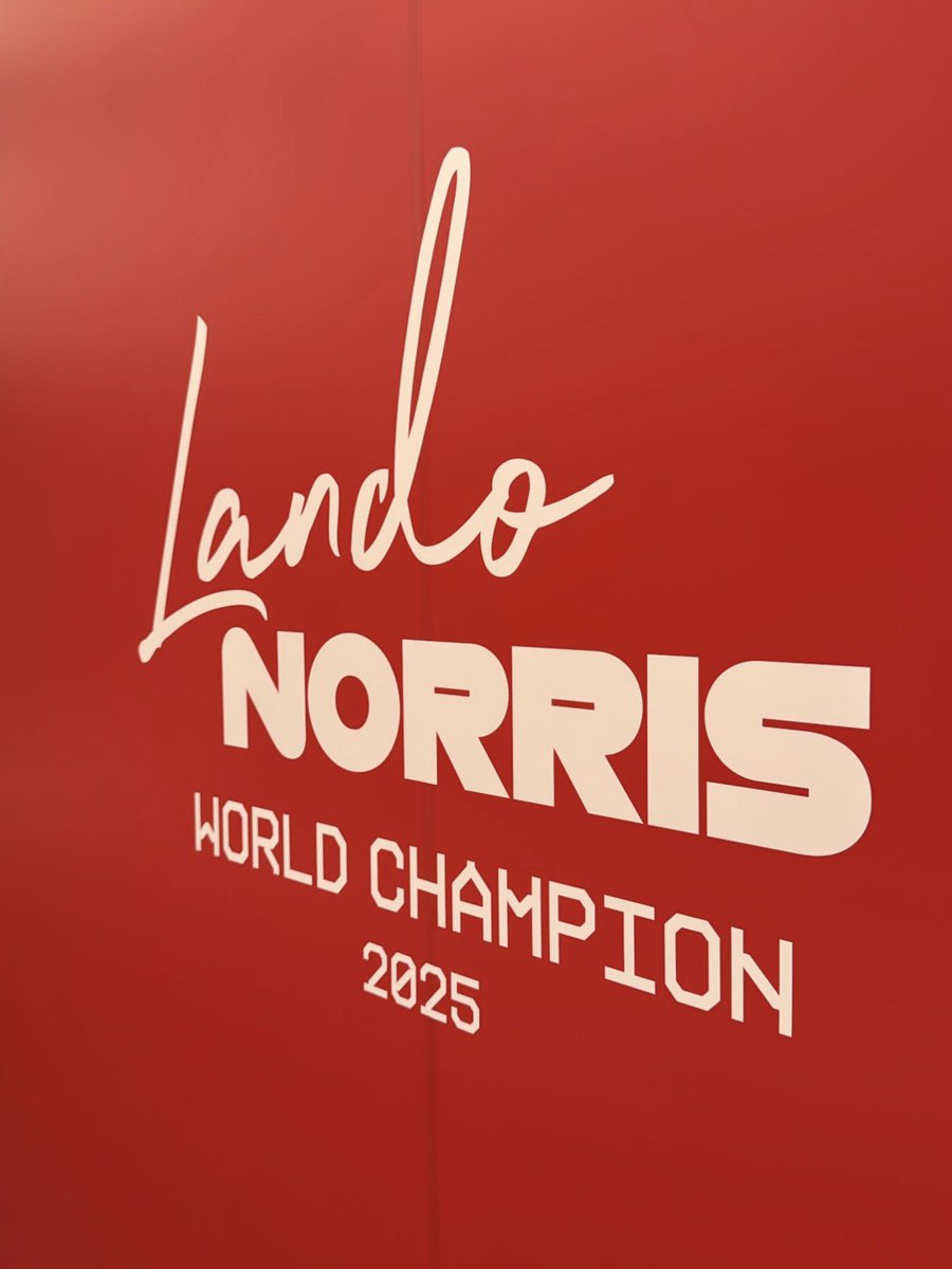 shai ⋆˚࿔ tweet media