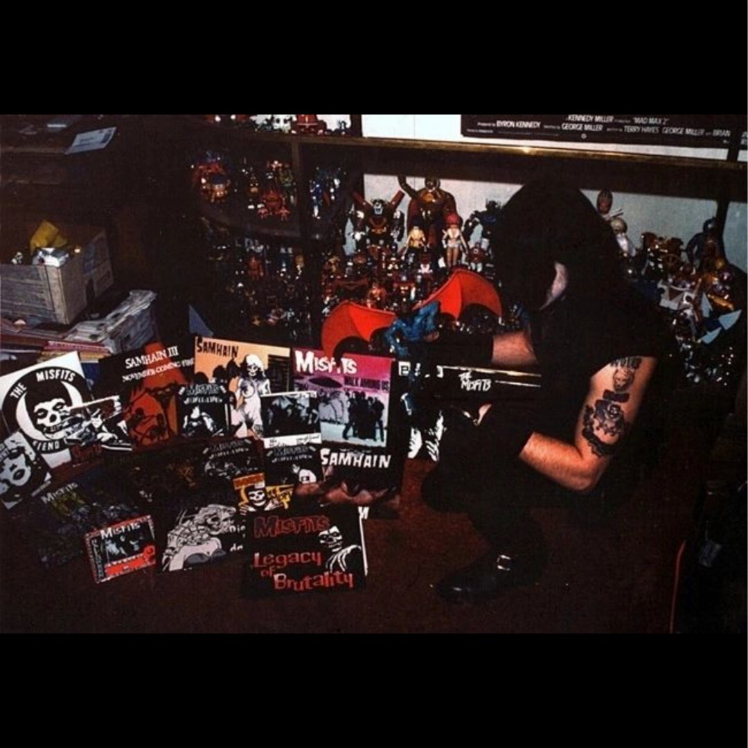 1985. Pushead interviews Glenn Danzig for Thrasher Magazine.