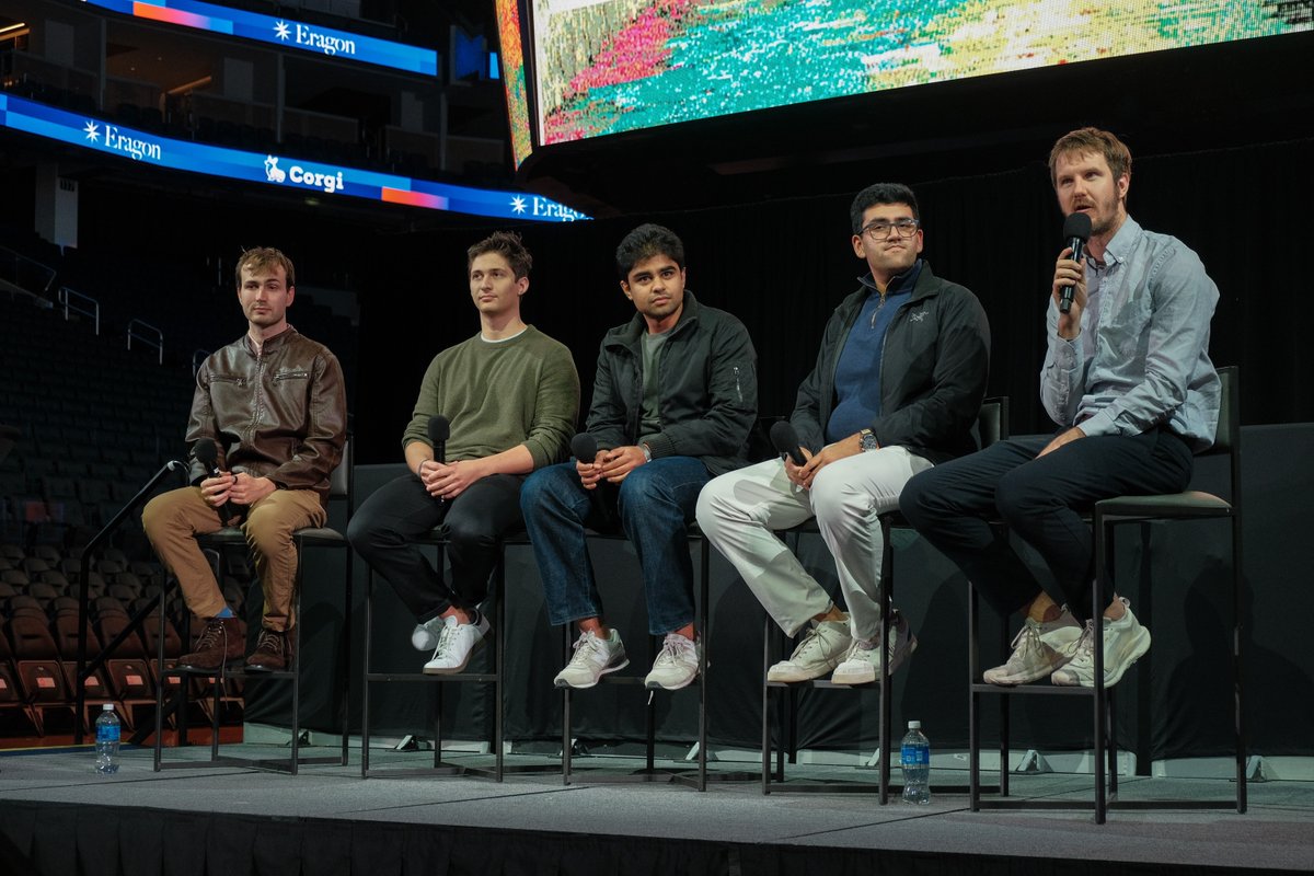 marty_kausas's tweet image. The next generation runs on Pylon 🚀 

Last week at Chase Center, I got to chat with 2000+ founders and investors about how B2B support is changing.