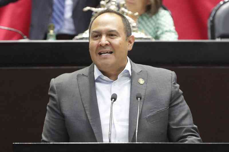 Piden sancionar la producción y distribución de contenidos sexuales con niñas, niños y adolescentes, creados con IA <a href="/Mx_Diputados/">H. Cámara de Diputados</a> hojaderutadigital.mx/813932-2/