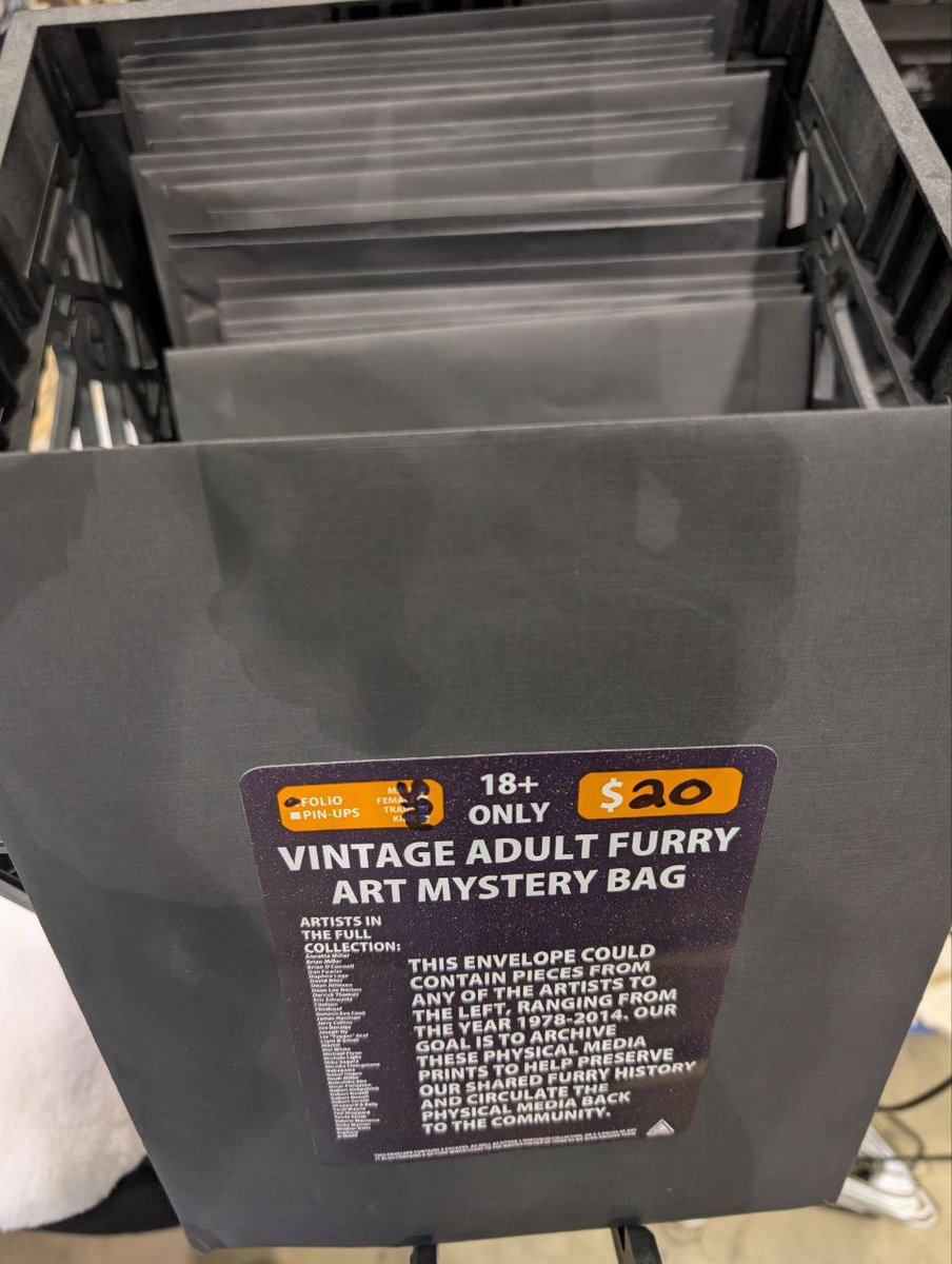 Triangle Manor 🔜NYFB🔜ANE🔜F2🔜NFC tweet media