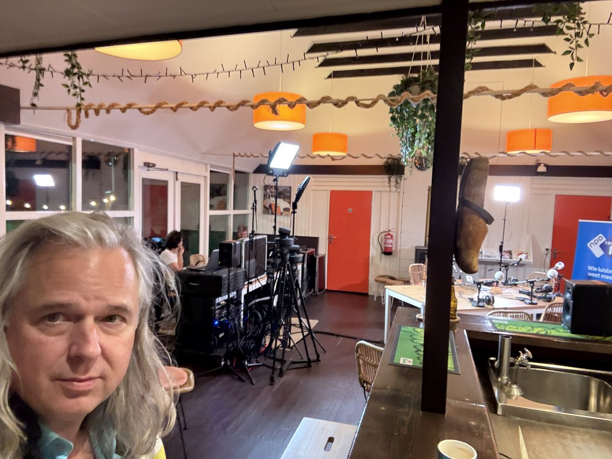 Vanavond tussen 19.00-21.00 bij NPO Radio 1  Ter Plekke ! <a href="/BNNVARA/">BNNVARA</a> <a href="/NPORadio1/">NPO Radio 1</a>