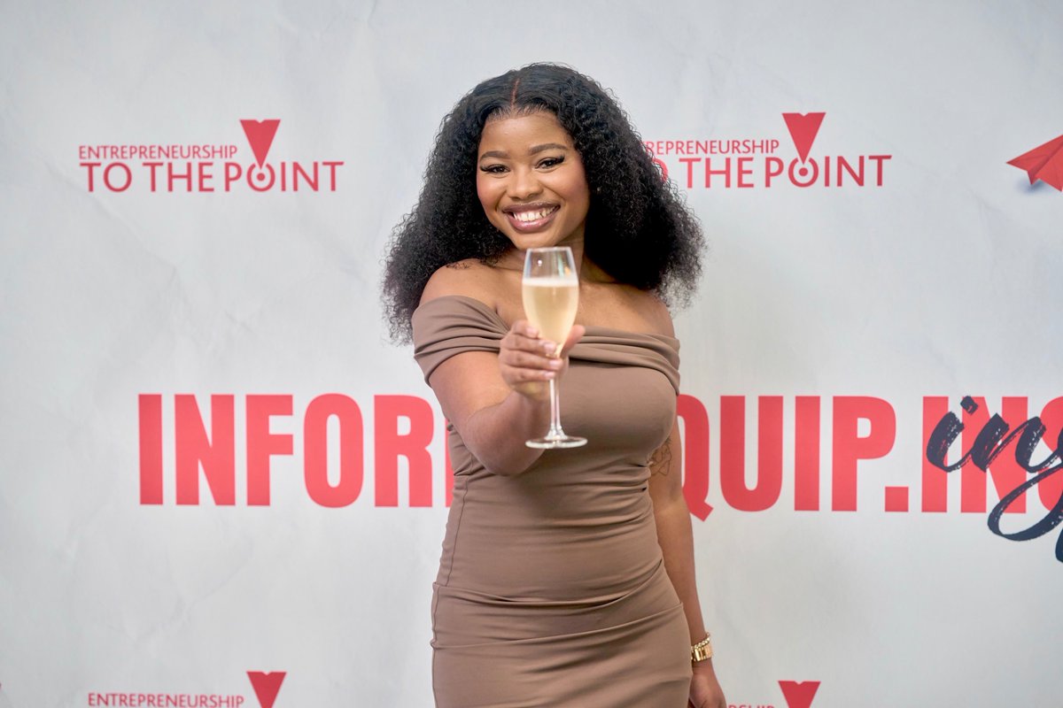 eToThePoint's tweet image. A heartfelt thank you to the SHE Builds Documentary Premiere drinks sponsor, @BoschendalFarm  , for adding an elegant touch to the festivities.

#SHEBuilds #WomenInConstruction #EmpowerHer #ImpactStories #Entrepreneurship #SheLeads #BuildingTheFuture #ettp