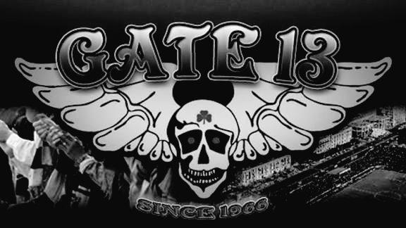 Νεκροί. Έχει αμαυρωθεί το όνομα της ένδοξης θύρας 13. Σπασμένοι σε 1000 κομμάτια,να κόβετε συνθήματα,να πηγαίνετε σε συναντήσεις με εκείνον που ξέρετε πολύ καλά τι έχει κάνει εντός εκτός. Κάθε μέρα προδίδετε και τα παιδιά της 13 που νιώθουν. Βρείτε λύση αλλιώς κλείστε. 
#paofc