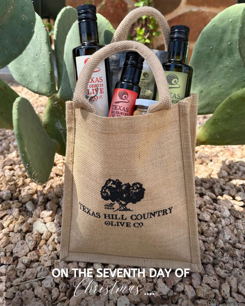 🎁 Day 7 🎁 This tote is not just for groceries… it’s a statement. 
🛍️ Spend $85+ today and it's all yours. (first 200 people)

Would you use the new tote for groceries, gifting, or maybe a farmer’s market haul? Snap a pic with your tote and tag us! 🎄