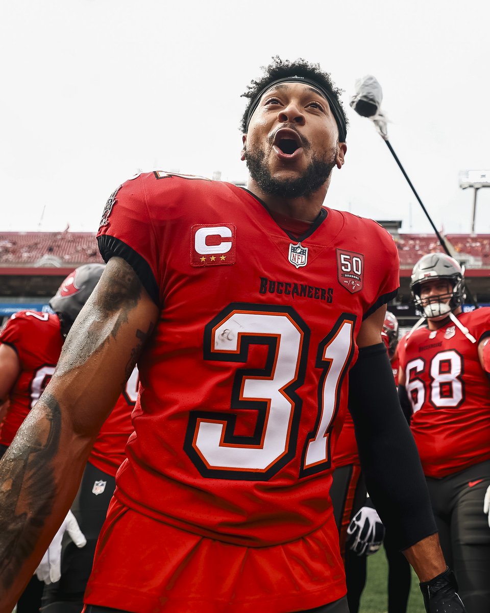 Buccaneers's tweet image. This Krewe is built for the moment 🫡