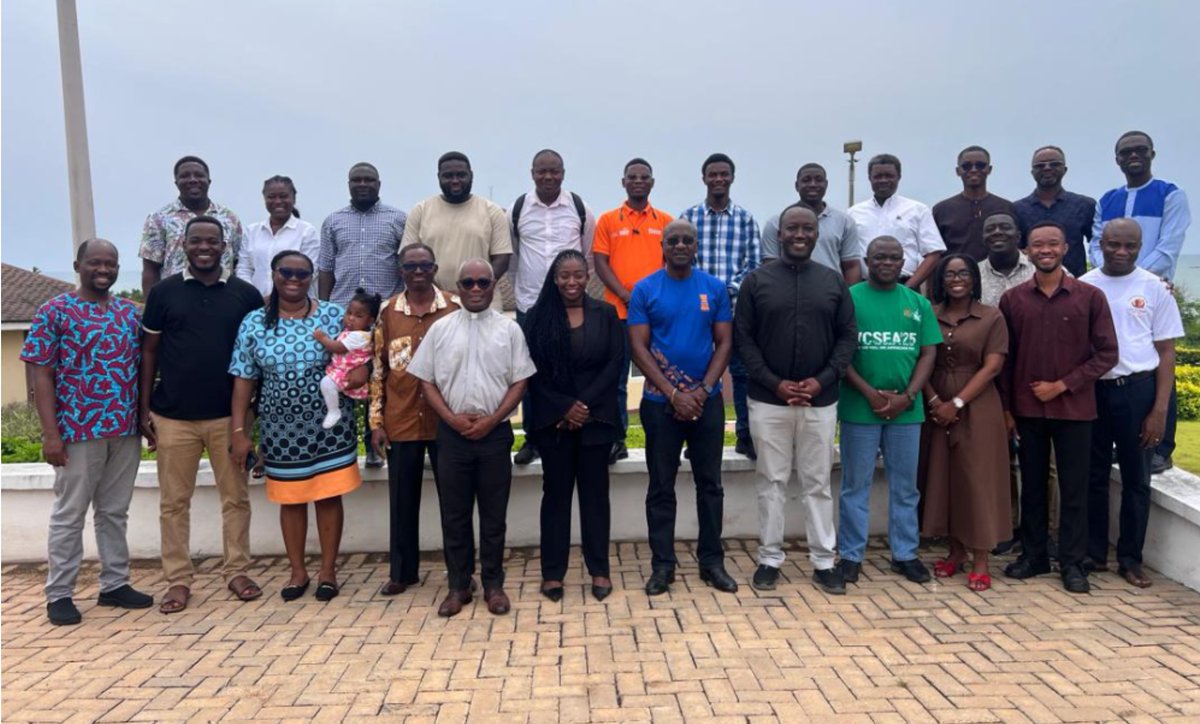 Peter Oborn tweet media