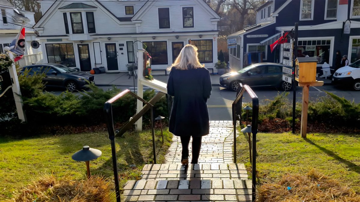 Eric J. Taubert tweet media