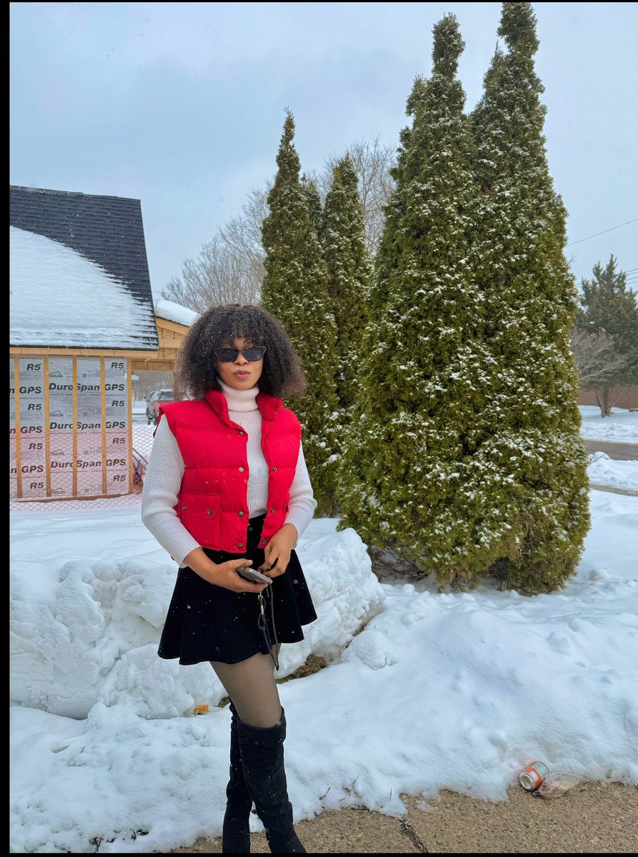officialBiby's tweet photo. Winter is here 💙

#Aso Rock #secure #AmaalMallik #bokoharam #coup #TrendingNow #canada https://t.co/u9i56oIEoM