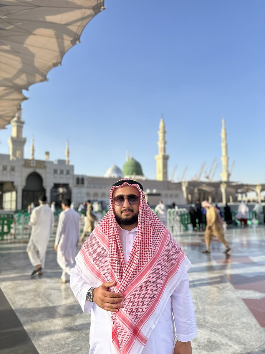 Sırf bu yüzden Medine’de göz altına alınan birisi olarak alıntılayalım. 
(Gider yine çekeriz) 😅