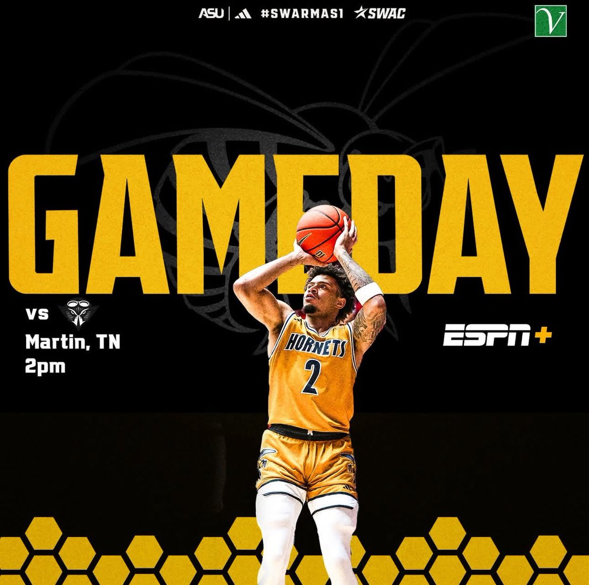 DewayneSimpso10's tweet photo. GAMEDAY in Tennessee
Micah began his college career at UTM on the football team as a wide receiver. Coach Simpson recognized Micah’s true passion for basketball. Micah transferred to Walter State to play basketball and his blue print is still going strong. ESPN+ 3 pm eastern https://t.co/M9H1XfgAR3