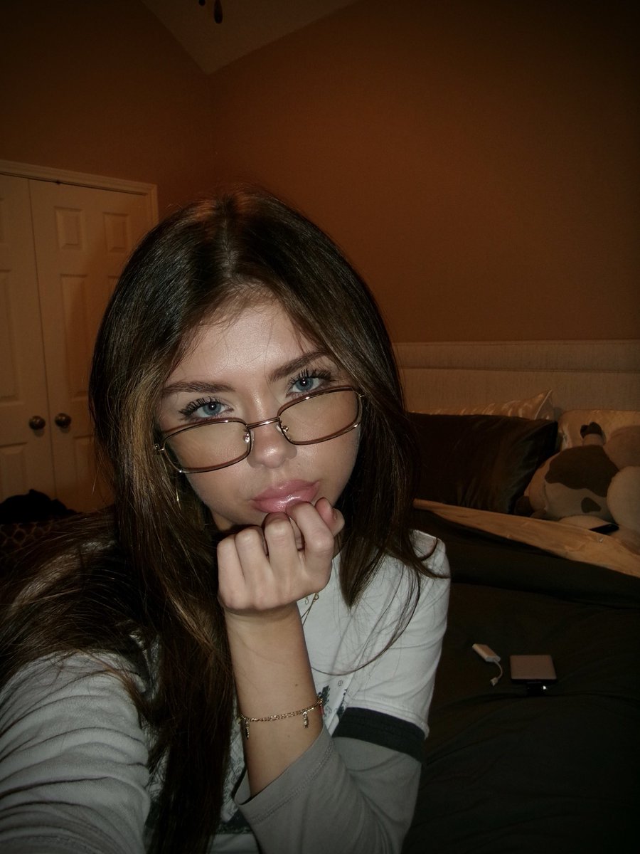 XSET Fraanticc tweet media