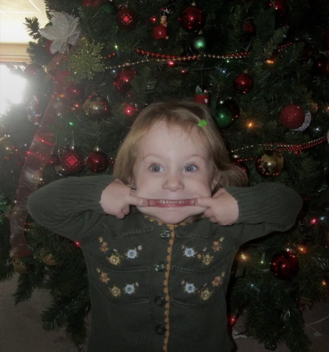 WILLARDSOFTBALL's tweet image. Our last player birthday of 2025 is the extraordinary Emily Barr! Happy happy birthday kiddo, hope you have a great day! ❤️