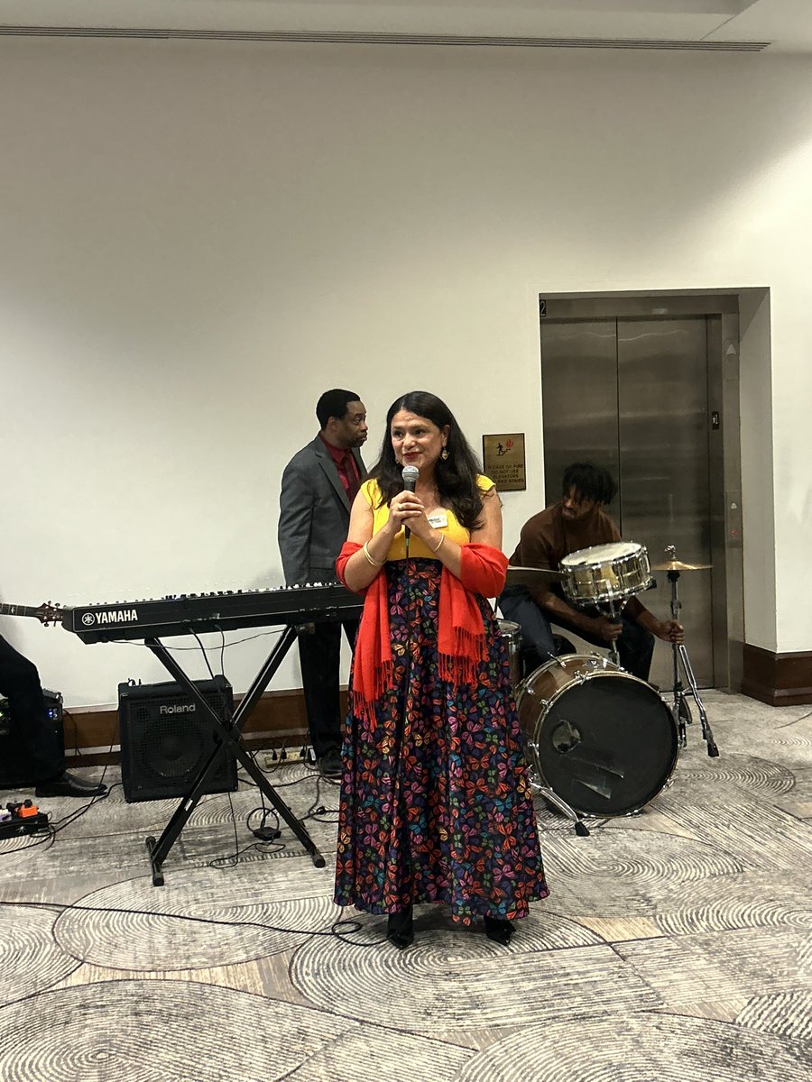 Montserrat Garibay for Texas House District 49 tweet media