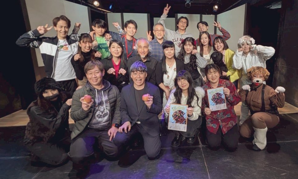 Kuresawa_0122's tweet photo. #舞台BARON
 全8公演、終了いたしました
ご来場いただきありがとうございました！

5日間、歌子を演じ続けることが
こんなに辛く苦しく、そして愛おしい時間になるなんて思ってもみませんでした
キャスト･スタッフの皆様、
そして見に来てくださった皆様のおかげです
本当にありがとうございました https://t.co/QM2WPOSFPW