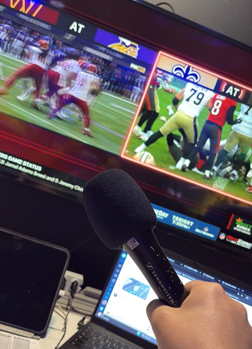 42mathias_'s tweet image. Vamos de Redzone? Vem pro Disney Plus!! #NFLnaESPN #NFLRedzone