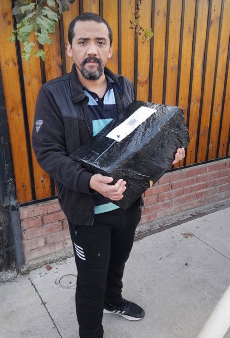 Hello 👋 everyone I’m still on my goals to help others who needs help if you know $1000 is not small for you DM and FOLLOW now and receive your blessing 👋