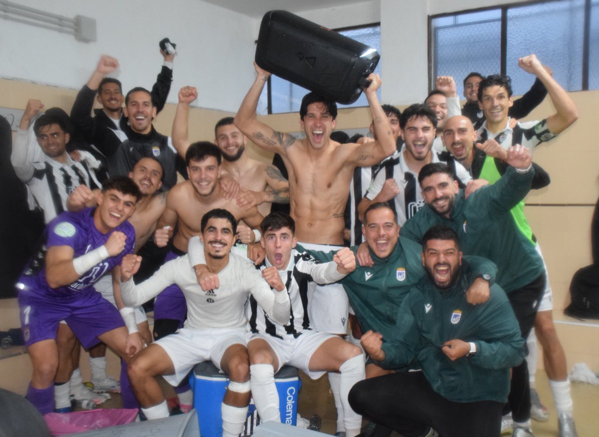 𝗠𝗜 𝗘𝗤𝗨𝗜𝗣𝗢𝗢𝗢𝗢 🍍🤍🖤