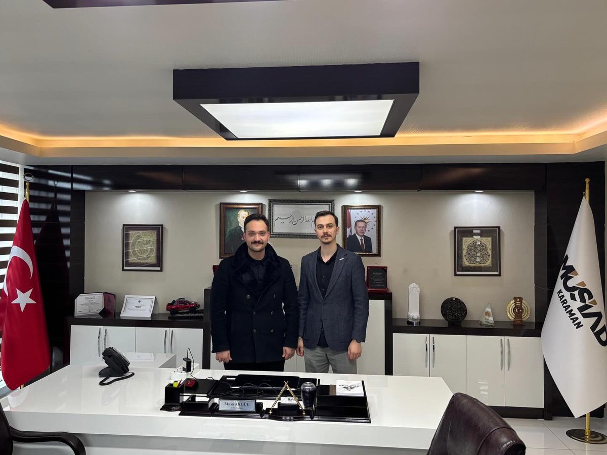 Genç MÜSİAD Genel Başkan Yardımcımız Onur Alparslan Çapkan Başkanımız Kürşad Buğra Yazıcı’yı şubemizde ziyaret etti.

Nazik ziyaretlerinden dolayı Genel Başkan Yardımcımıza teşekkür ediyoruz.
#gençmüsiad