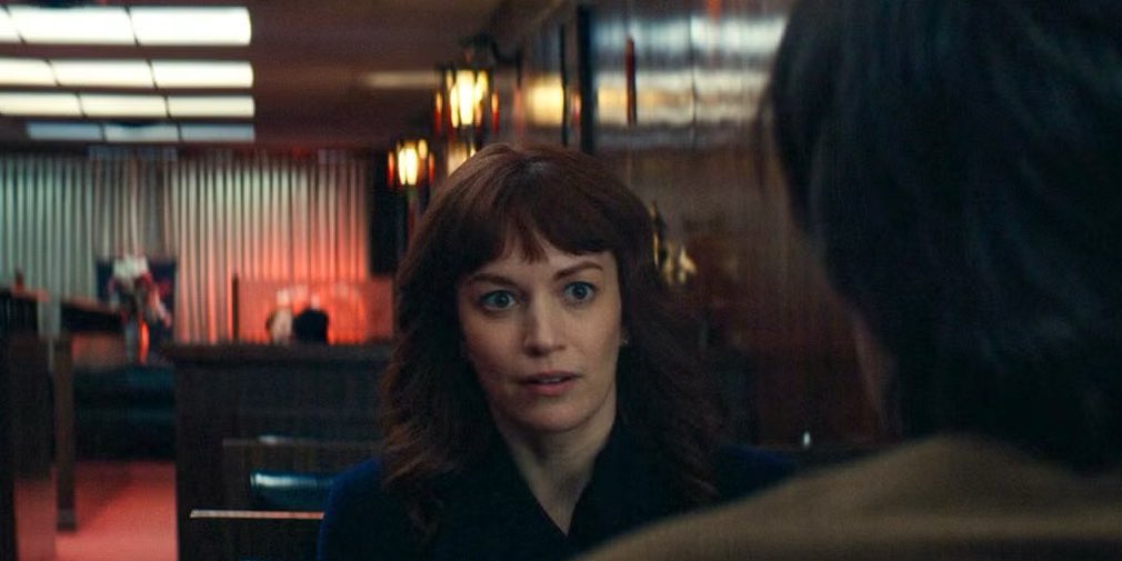 alex’s evil innie 🍁✍️ (@helenitaeagan) on Twitter photo 