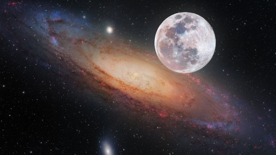 AJamesMcCarthy's tweet image. Here’s a photo I captured of Andromeda using a 12” telescope, with the moon added to correct angular scale. Andromeda is so massive, despite being 2.5 million light years away it’s still significantly larger than the full moon in the sky!