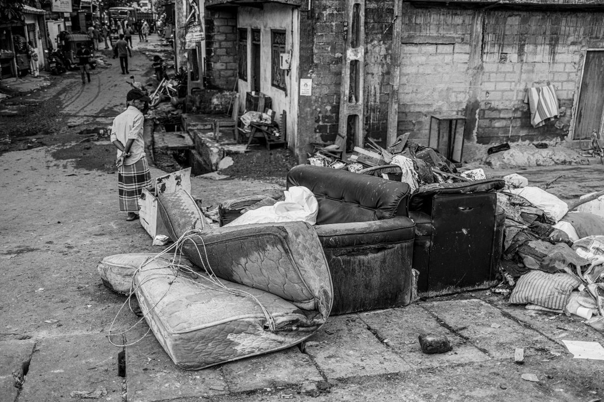 Meනகா tweet media