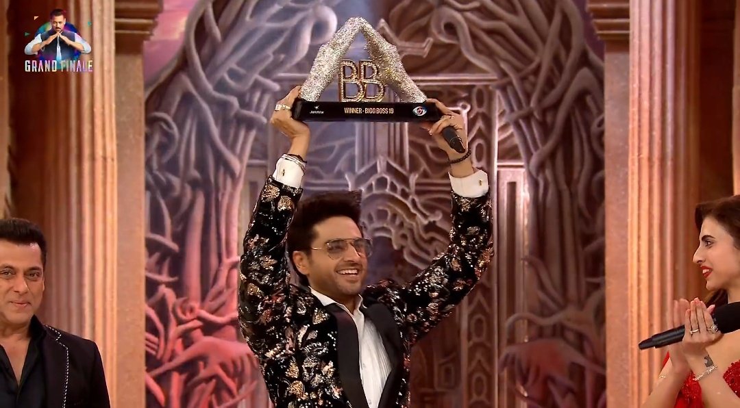 imAnkuu__'s tweet photo. #GauravKhanna𓃵 is WINNER 🏆😭 https://t.co/on5HDsIfjx