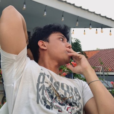 teukukale's tweet photo. #NewProfilePic https://t.co/WpHez2cVaQ