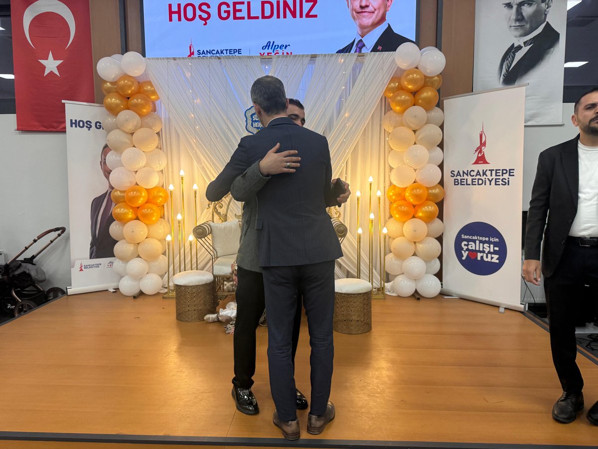 Değerli kardeşim İsa Şahin’in kıymetli evlatları Muhammed ve Musab yeğenlerimizin sünnet merasimlerine katılım sağladık.
Muhammet,Musab ve tüm yavrularımıza iki cihanda afiyet diliyorum.

<a href="/nuriozatatr/">Nuri ÖZATA</a> 
<a href="/rprefahpartisi/">Yeniden Refah Partisi</a>