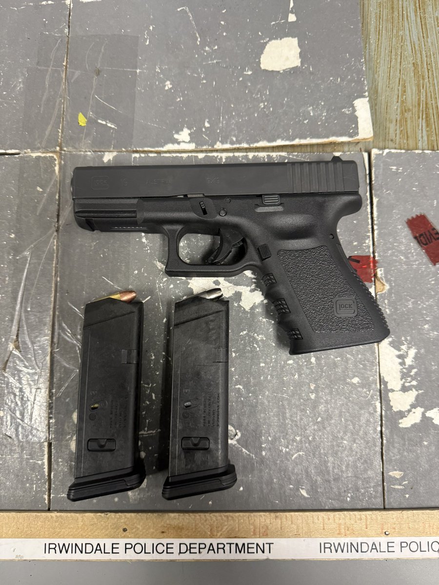 Last night, IPD officers conducted a traffic stop for a California Vehicle Code violation. 

During the stop, the driver, Ivan Jose Vazquez (23) of Los Angeles, was found to be in possession of a concealed firearm. He was subsequently arrested.

#Irwindale #IrwindalePD #Police