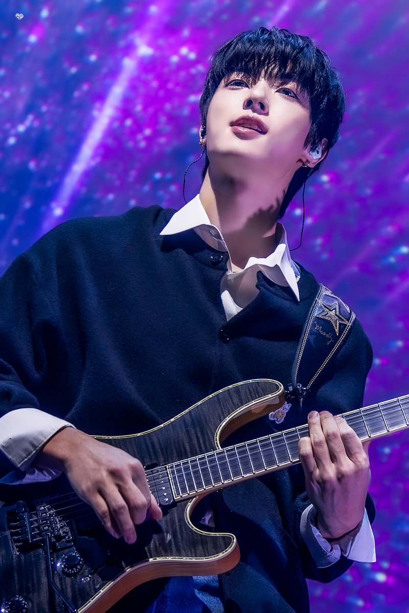 251206 제주 비인

밤하늘은 너만의 빛으로 채워가

#원위 #강현 #ONEWE #KANGHYUN