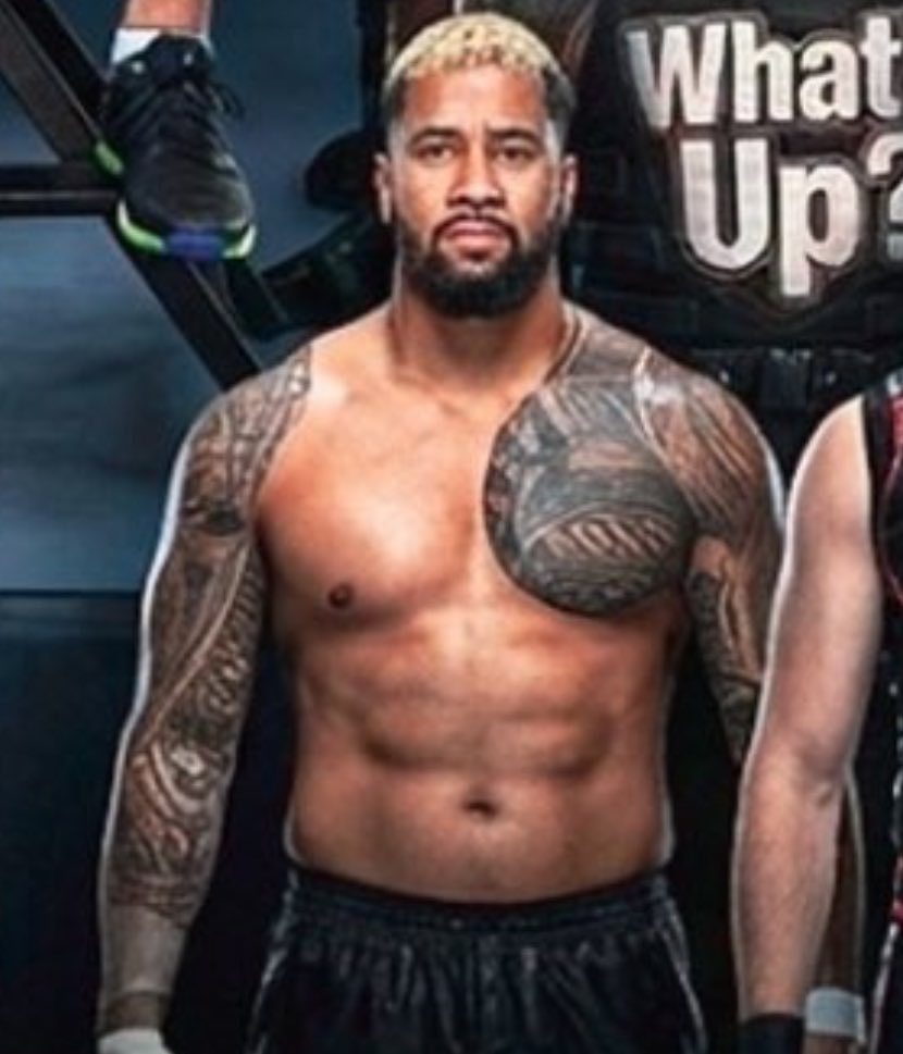 That is NOT SOLO 😭