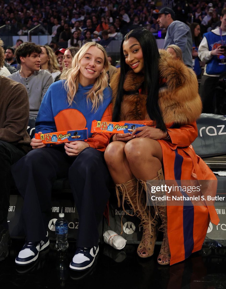 trendyhoopstars's tweet photo. Who needs PB&amp;J when you can have PB&amp;A! 🤭🫠✨ https://t.co/TGyCWqulmY