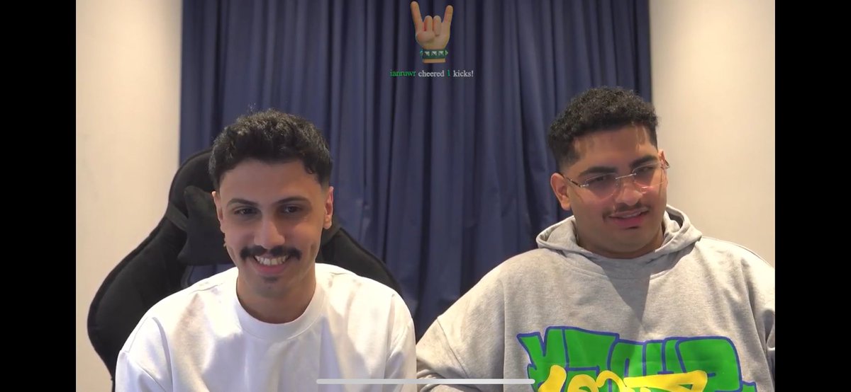 2Baderv's tweet image. عبود سلامات اطلع من العياده اوووووه غرفة البثوث