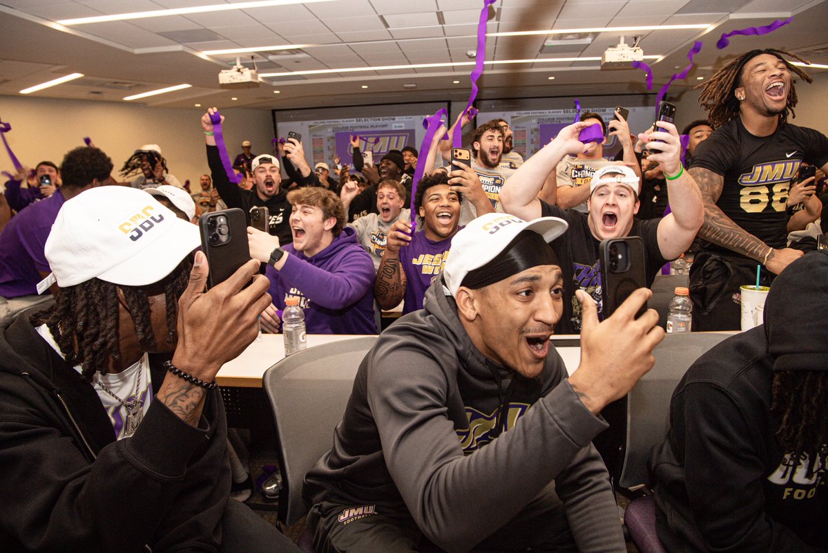 The reaction says it all.

#GoDukes | #CFBPlayoff