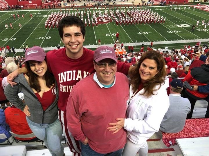 So excited for <a href="/IUHoosiers/">Indiana Hoosiers</a> and their number One ranking heading into college football playoffs!!