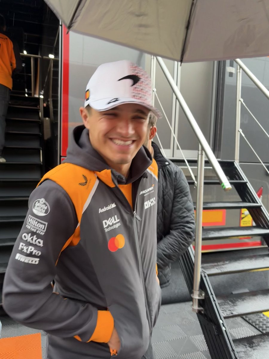 Jo Hall 💙 tweet media