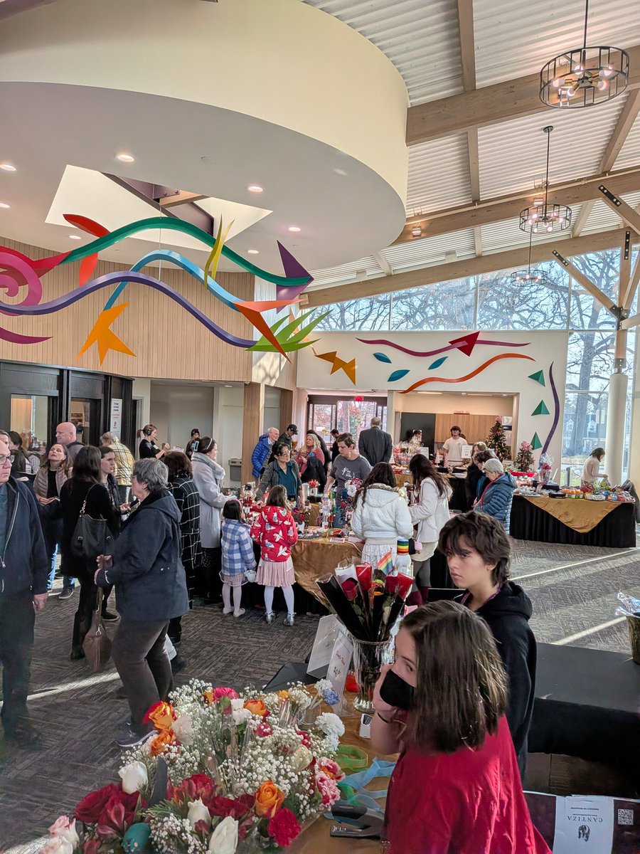 FriendsRcb's tweet image. Sunday Showtime!