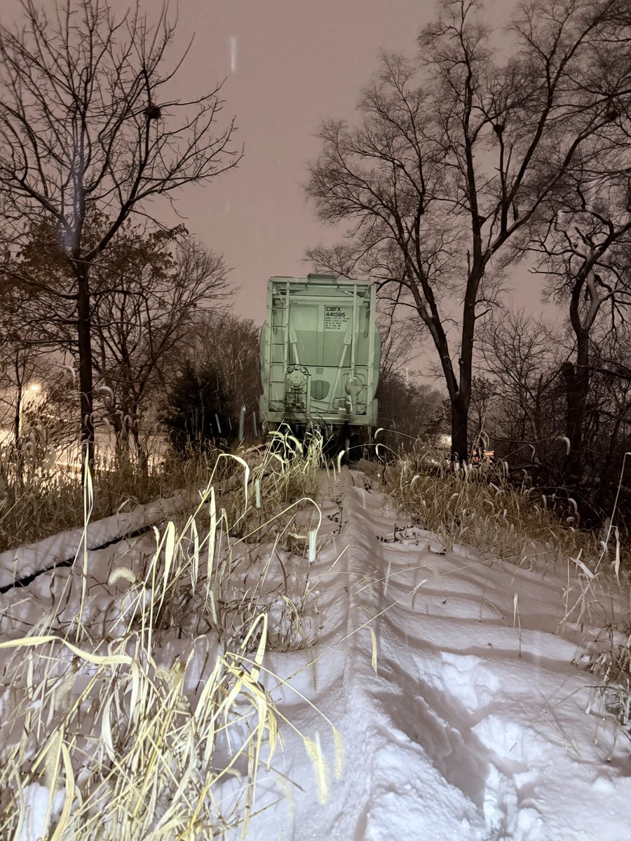 I tested apps that claim to take users to scary locations😱

They took me to an illegal abandoned hospital, an abandoned water park, and so much more... 

New video is out RIGHT NOW on YouTube😈