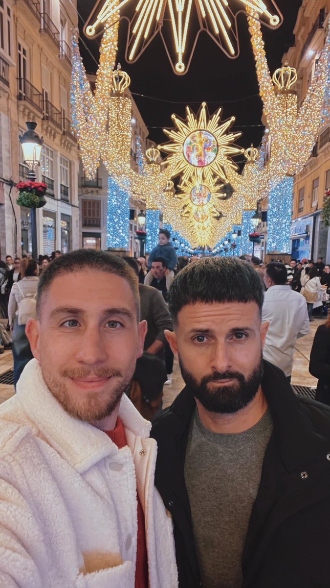 SamFLopez's tweet image. A quien eliges?