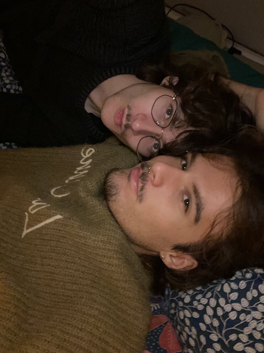 i can't bear idiots tweet media