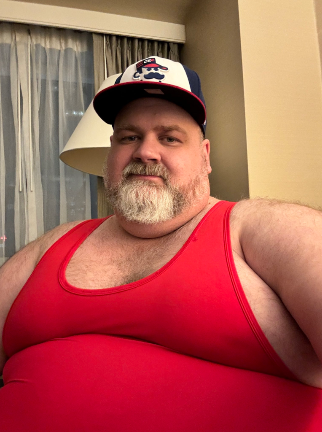 big hot sexy bear <a href="/TheRealMantooth/">@mantooth.bsky.social</a> 
#LGBTQ #gay #bear #gaybear #chubby