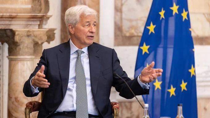 🚨 INVESTING : Jamie Dimon, CEO di JPMorgan: "L'Europa ha un vero problema che allontana affari, investimenti e innovazione"
